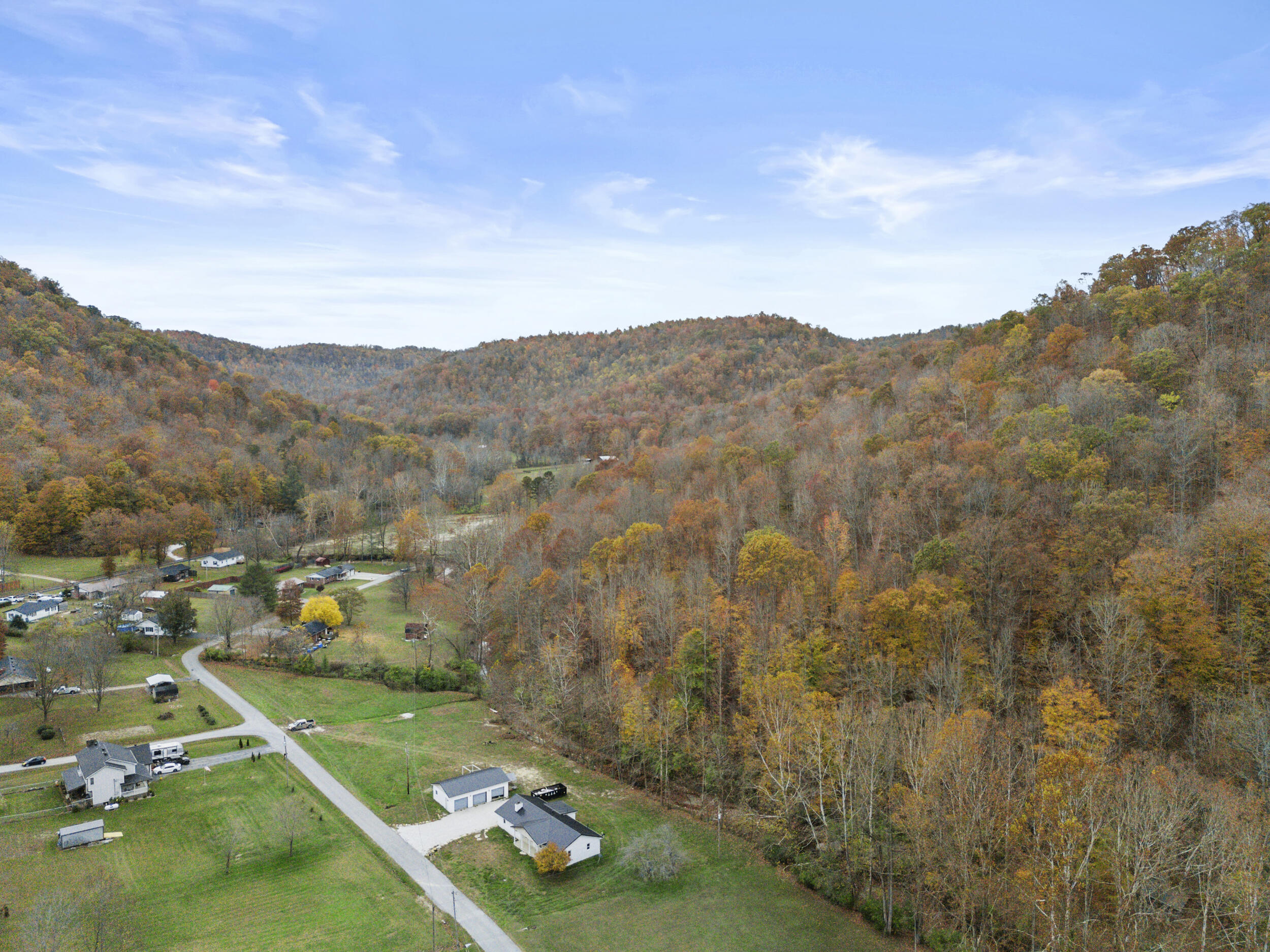 223 Sycamore Road Stanton, KY 40380 - Photo 34 of 44 34_dji_20241031183309_0305_d