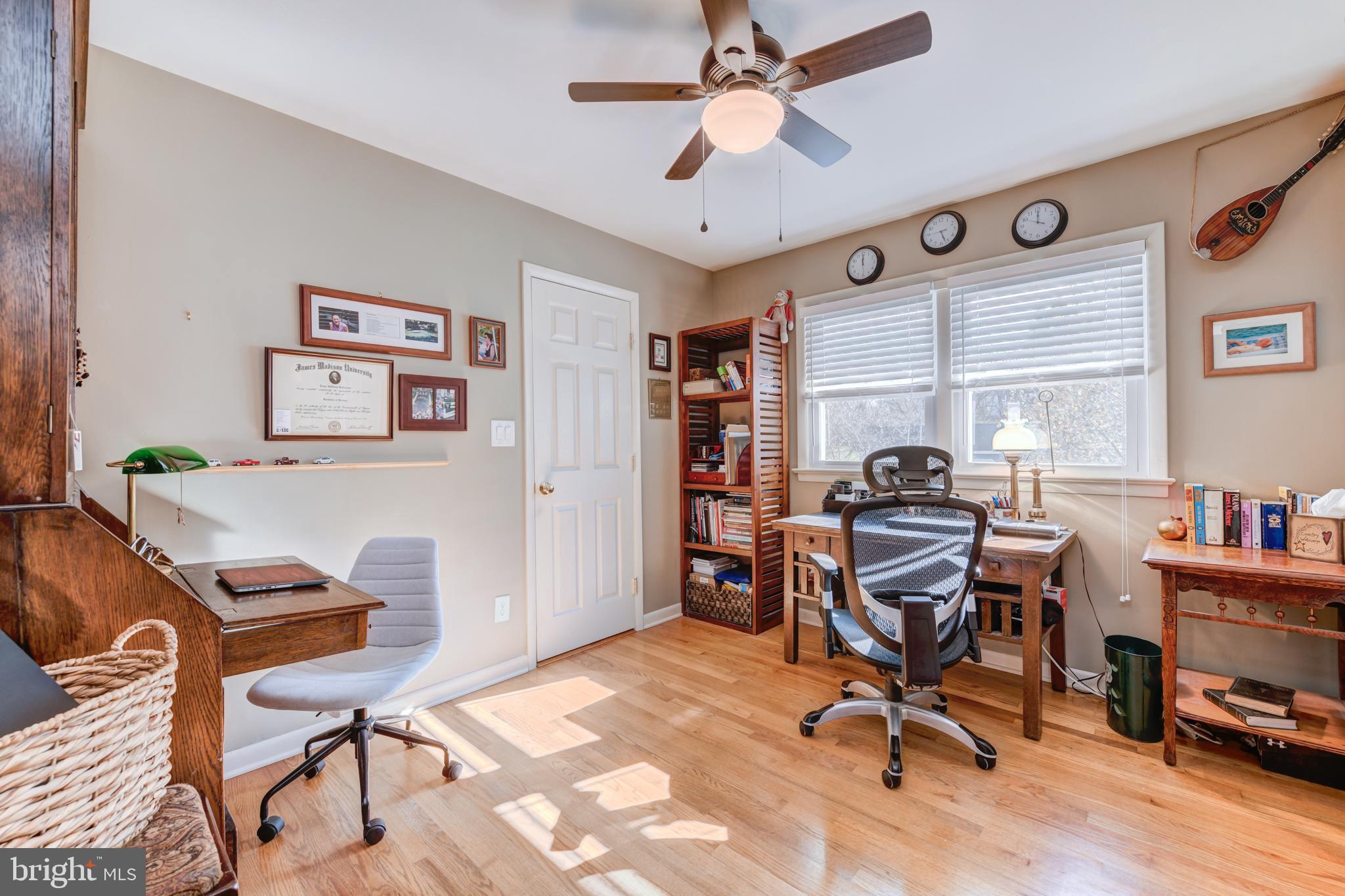 4500 Highway 212 Riegelsville, PA 18077 - Photo 23 of 45 Connected 3rd bedroom or a great dressing room!