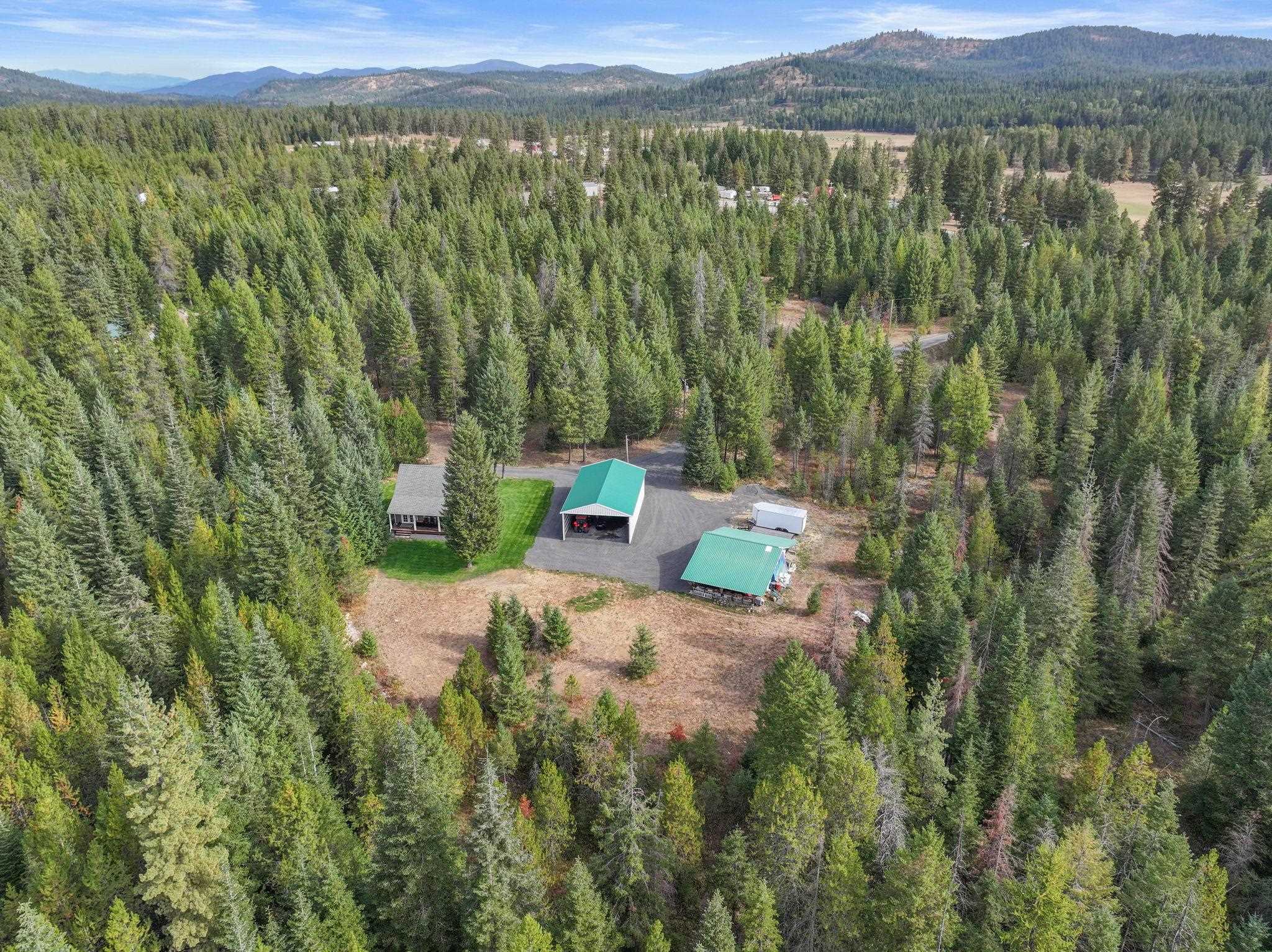 147 Tennant Road Newport, WA 99156 - Photo 2 of 35 Gallery Image 2