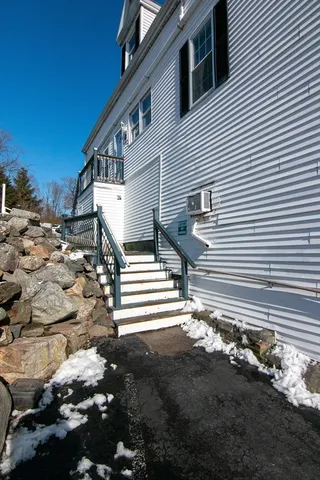 $2,195 | 21 Essex Street, Unit 1, Saugus, MA 01906