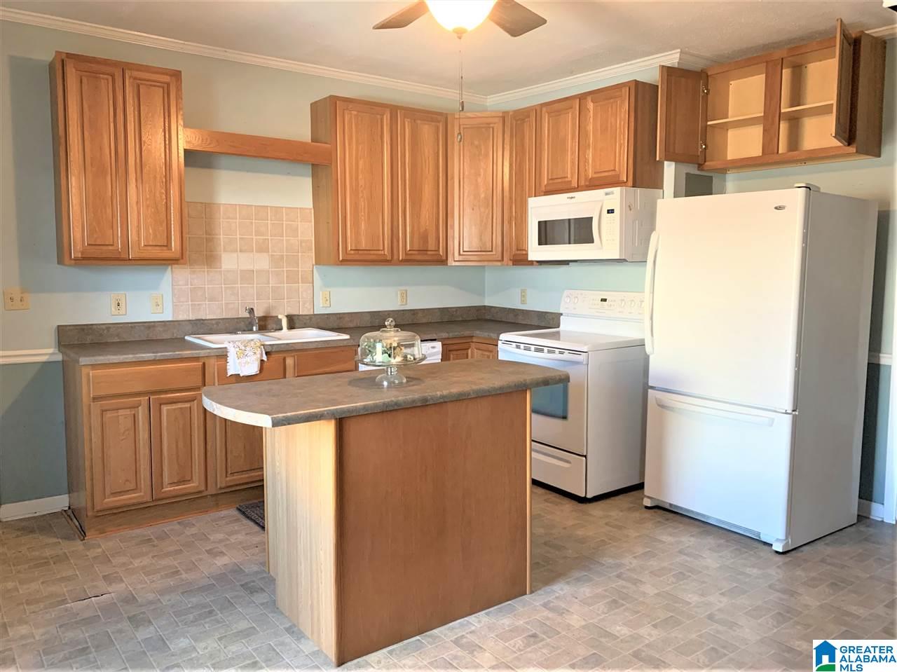 622 Ross Street Heflin, AL 36264 - Photo 9 of 41