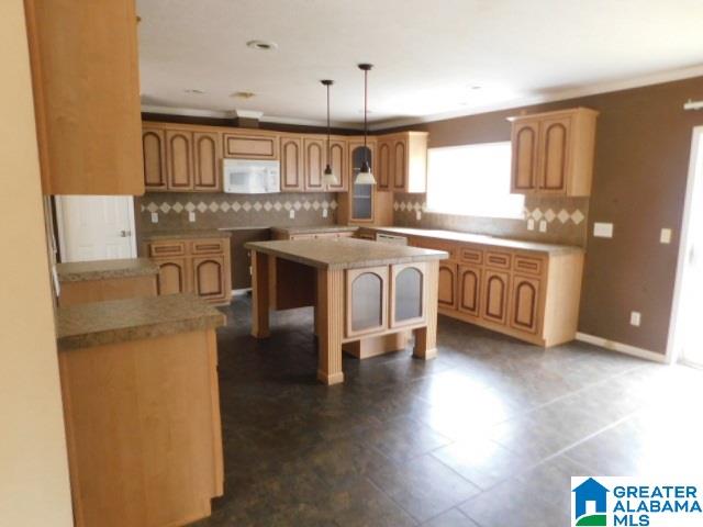 140 Pleasant Trail Jasper, AL 35504 - Photo 10 of 14