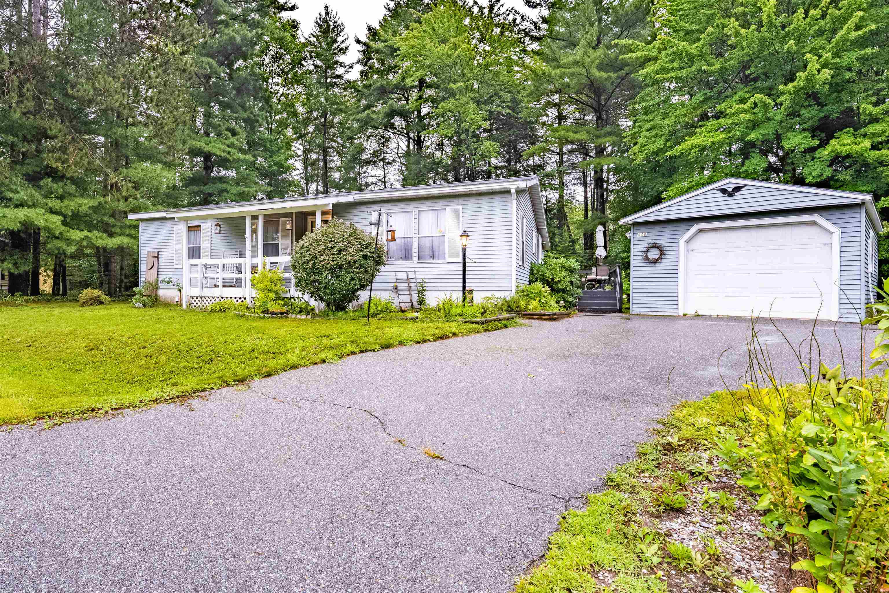 806 Middlewood Road Williston, VT 05495 - Photo 1 of 29 Gallery Image 1