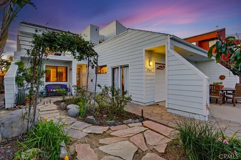 $1,950,000 | 27611 Vista De Dons, Dana Point, CA 92624