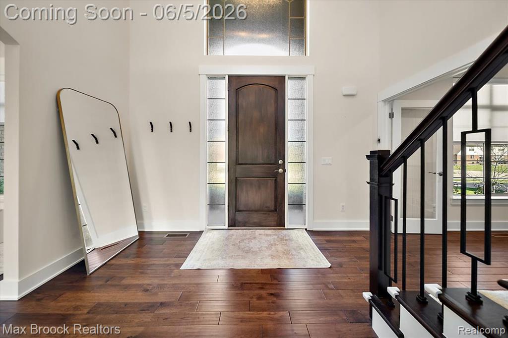 1942 Nottingham Drive Rochester Hills, MI 48307 - Photo 6 of 97