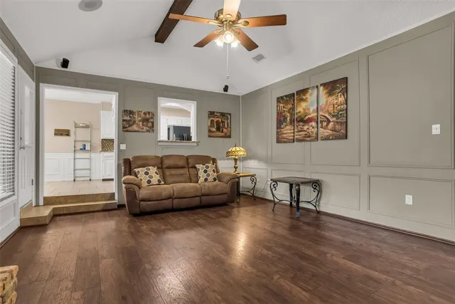 $410,000 | 2500 High Oak Drive, Arlington, TX 76012