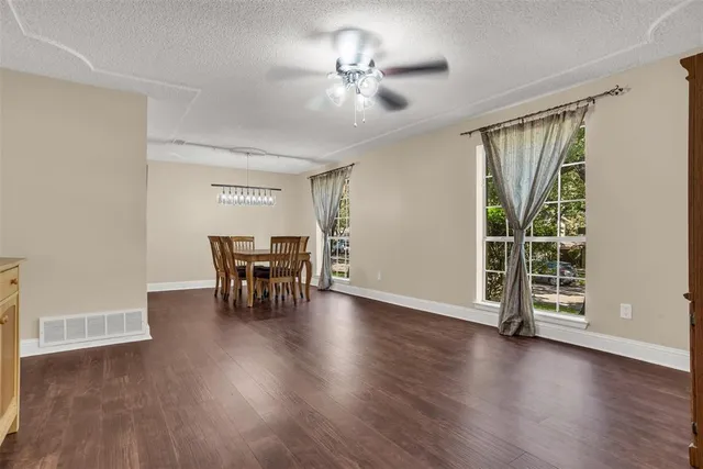 $410,000 | 2500 High Oak Drive, Arlington, TX 76012