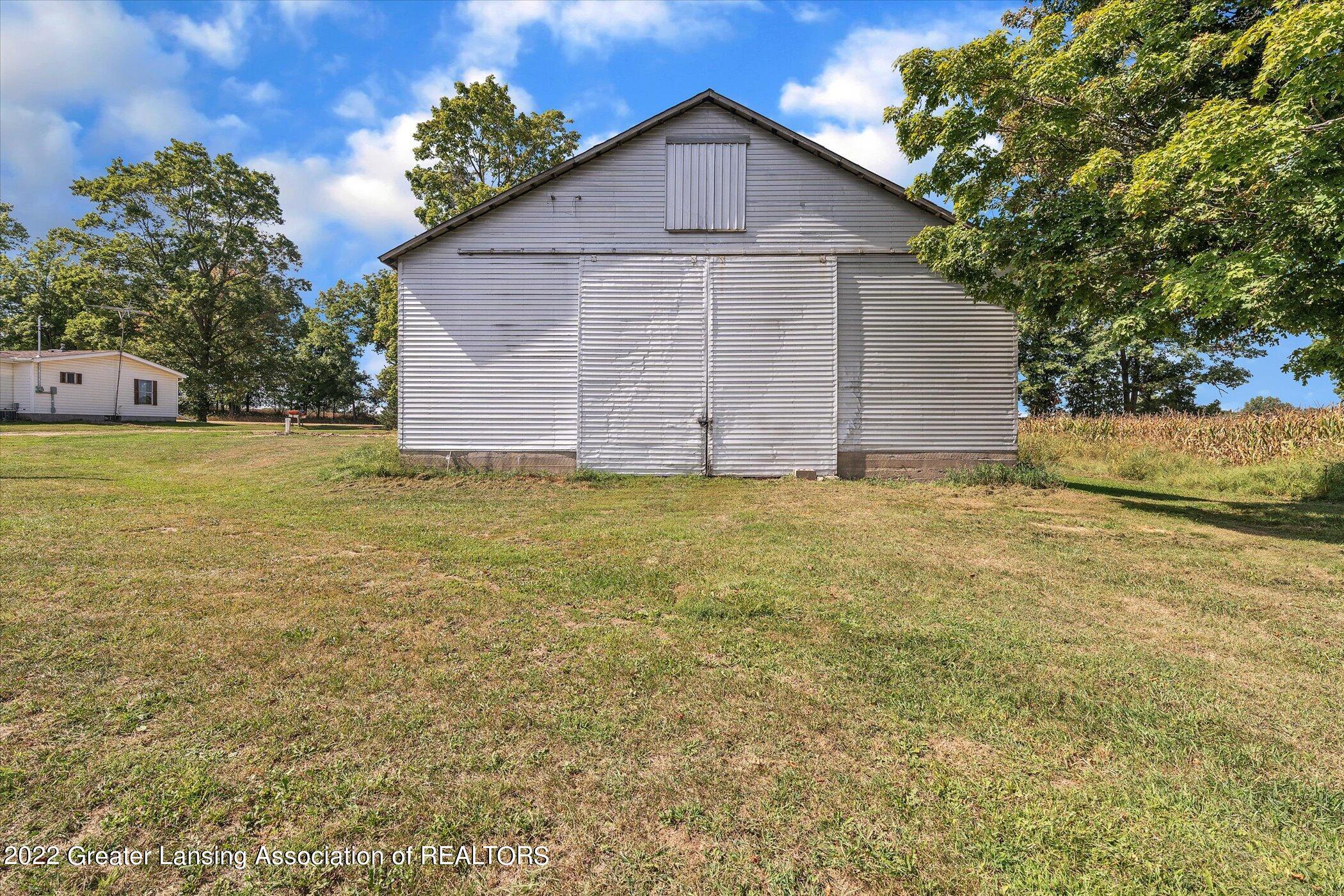 3879 South Grove Road St. Johns, MI 48879 - Photo 24 of 28 41-3879-S-Grove-Rd-WindowStill-Real-Esta