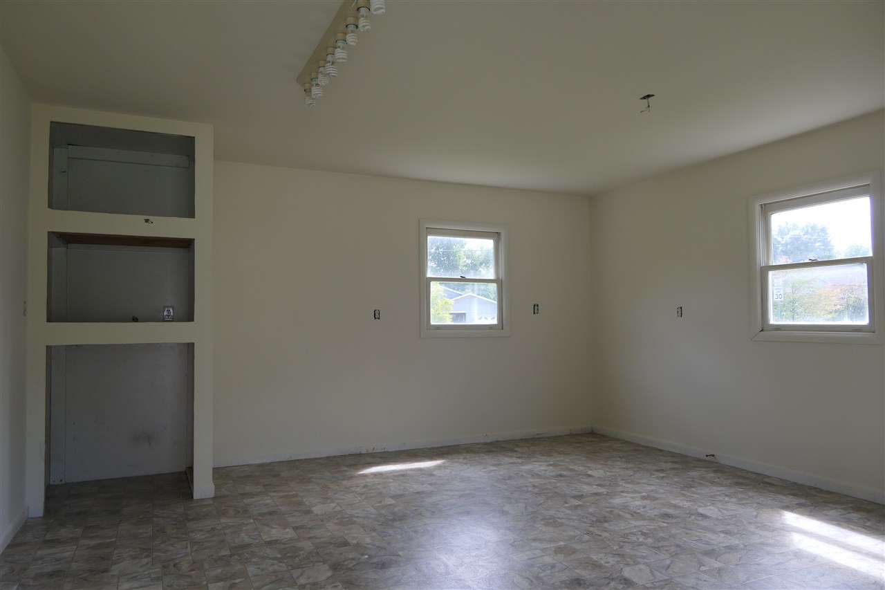 5 Brooklyn Street Swanton, VT 05488 - Photo 11 of 23 Gallery Image 11