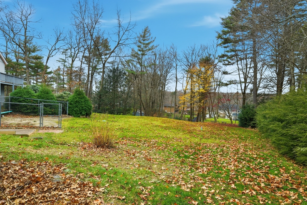 140 Waverly Road Ludlow, MA 01056 - Photo 36 of 42 Gallery Image 36