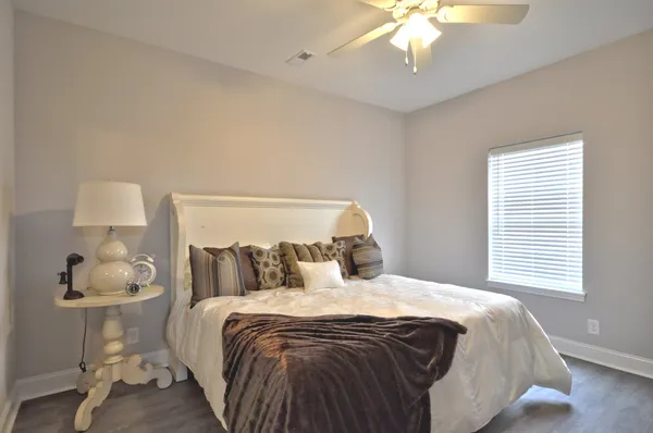 $1,370 | 177 Bainbridge Drive, Unit A, Clarksville, TN 37043