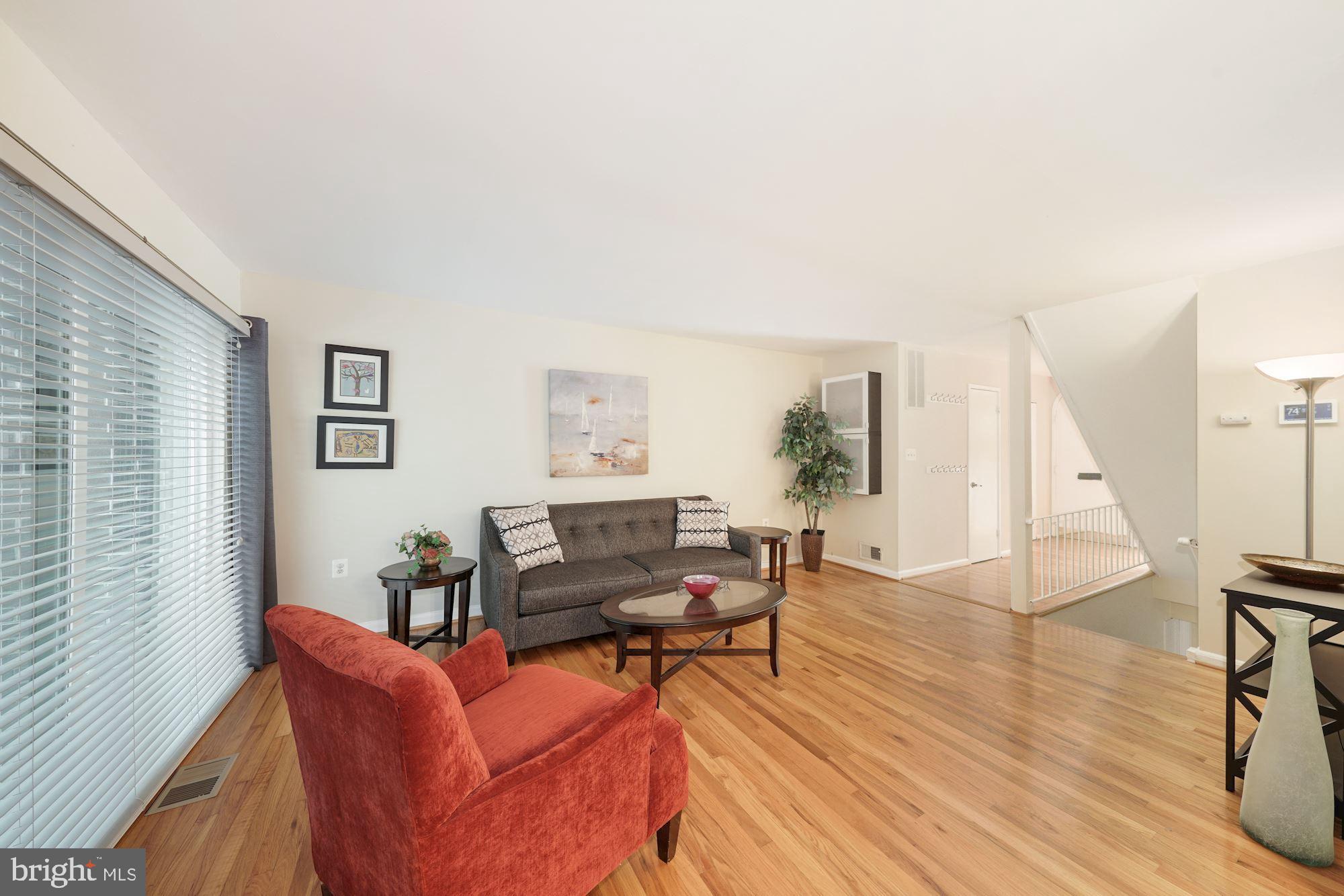 8037 Inverness Ridge Road Potomac, MD 20854 - Photo 12 of 35