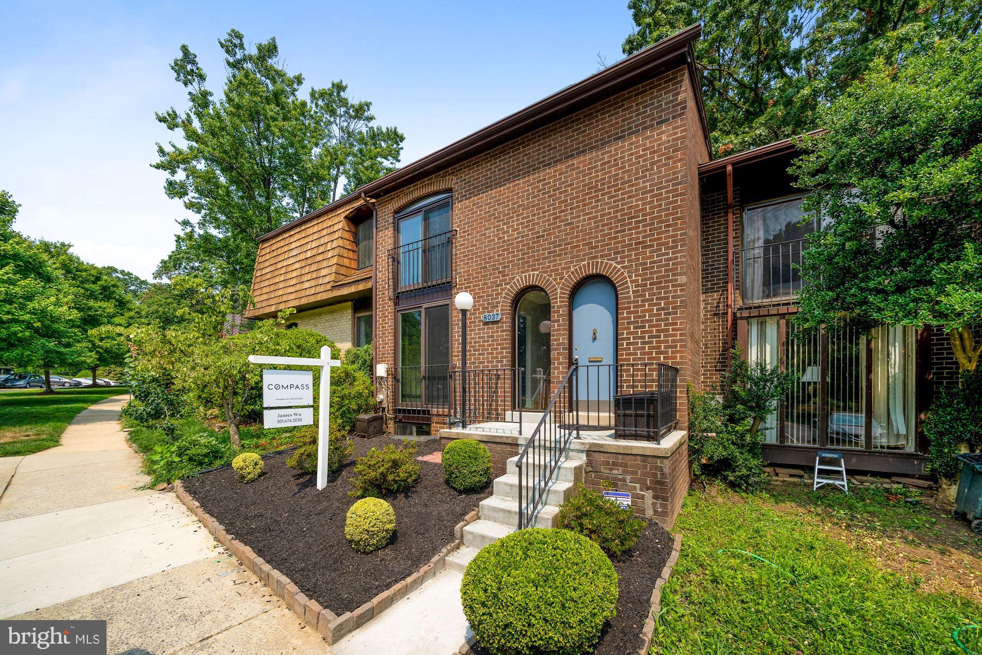 8037 Inverness Ridge Road Potomac, MD 20854 - Photo 2 of 35