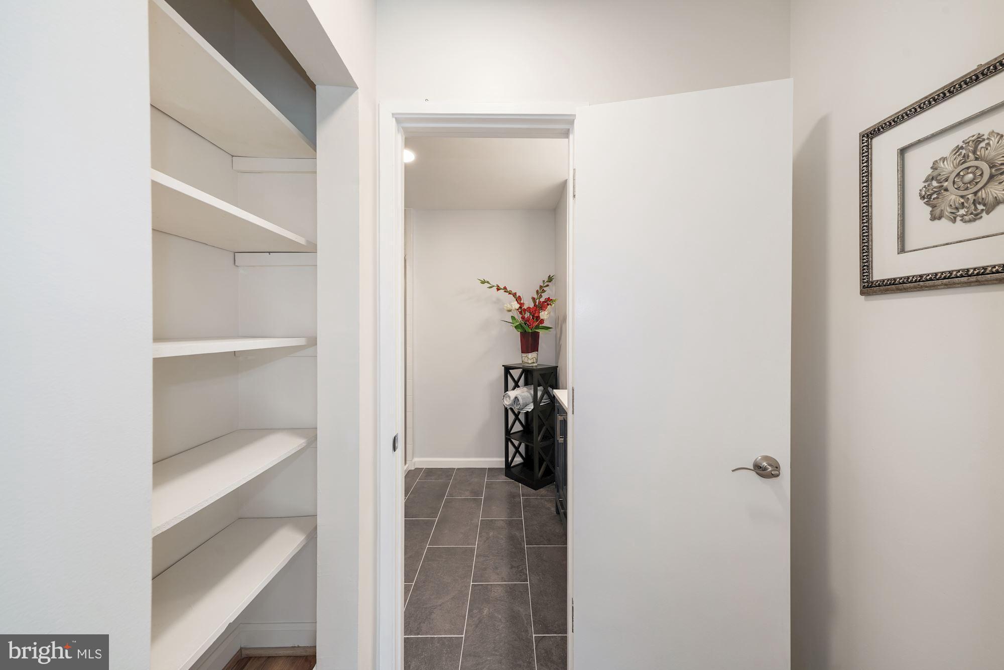 8037 Inverness Ridge Road Potomac, MD 20854 - Photo 23 of 35