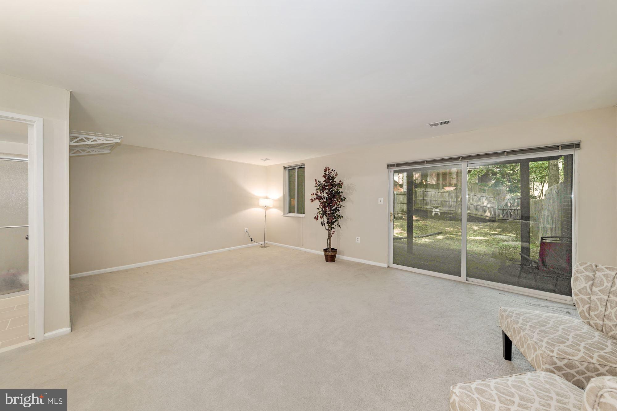 8037 Inverness Ridge Road Potomac, MD 20854 - Photo 28 of 35