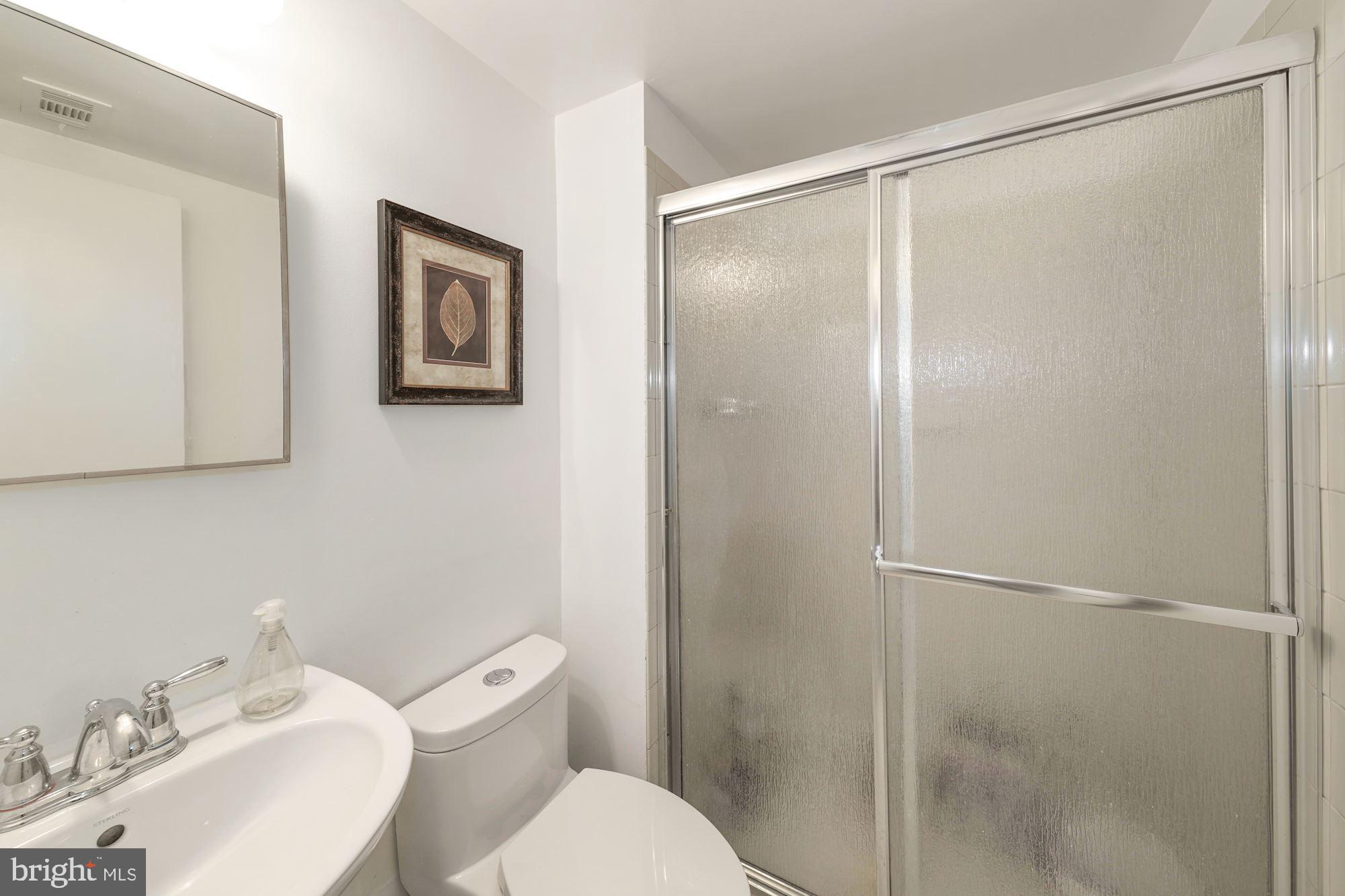 8037 Inverness Ridge Road Potomac, MD 20854 - Photo 29 of 35