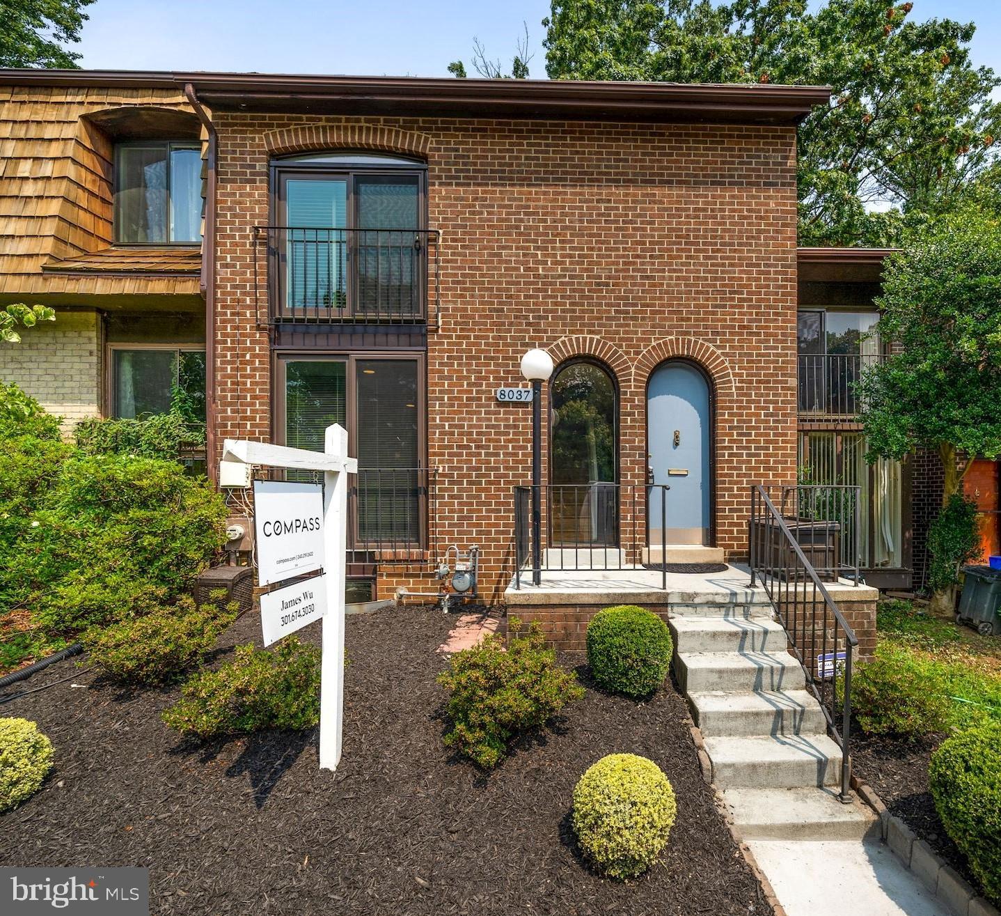 8037 Inverness Ridge Road Potomac, MD 20854 - Photo 3 of 35