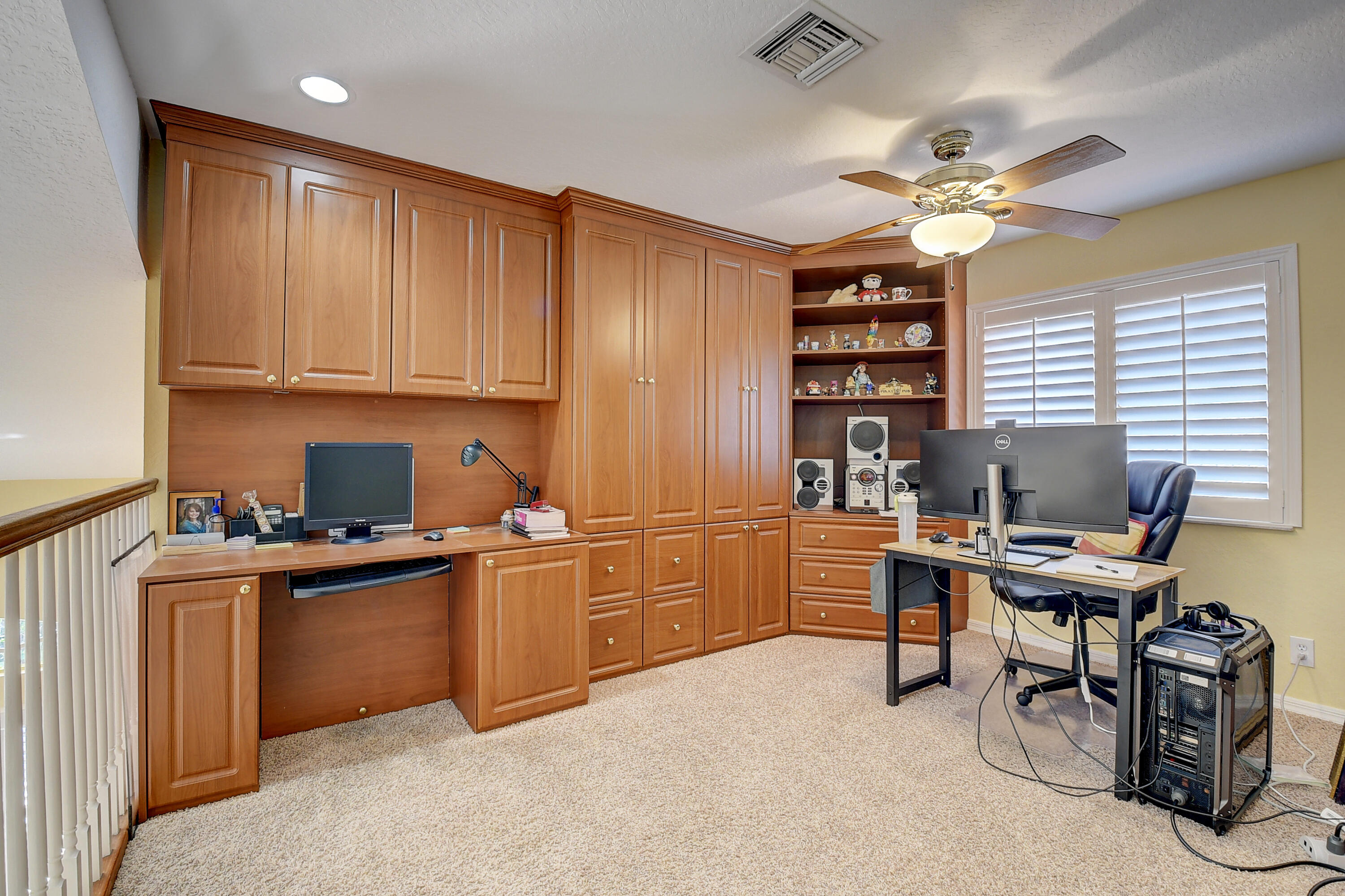 22299 Tupelo Place Boca Raton, FL 33428 - Photo 29 of 33 loft space