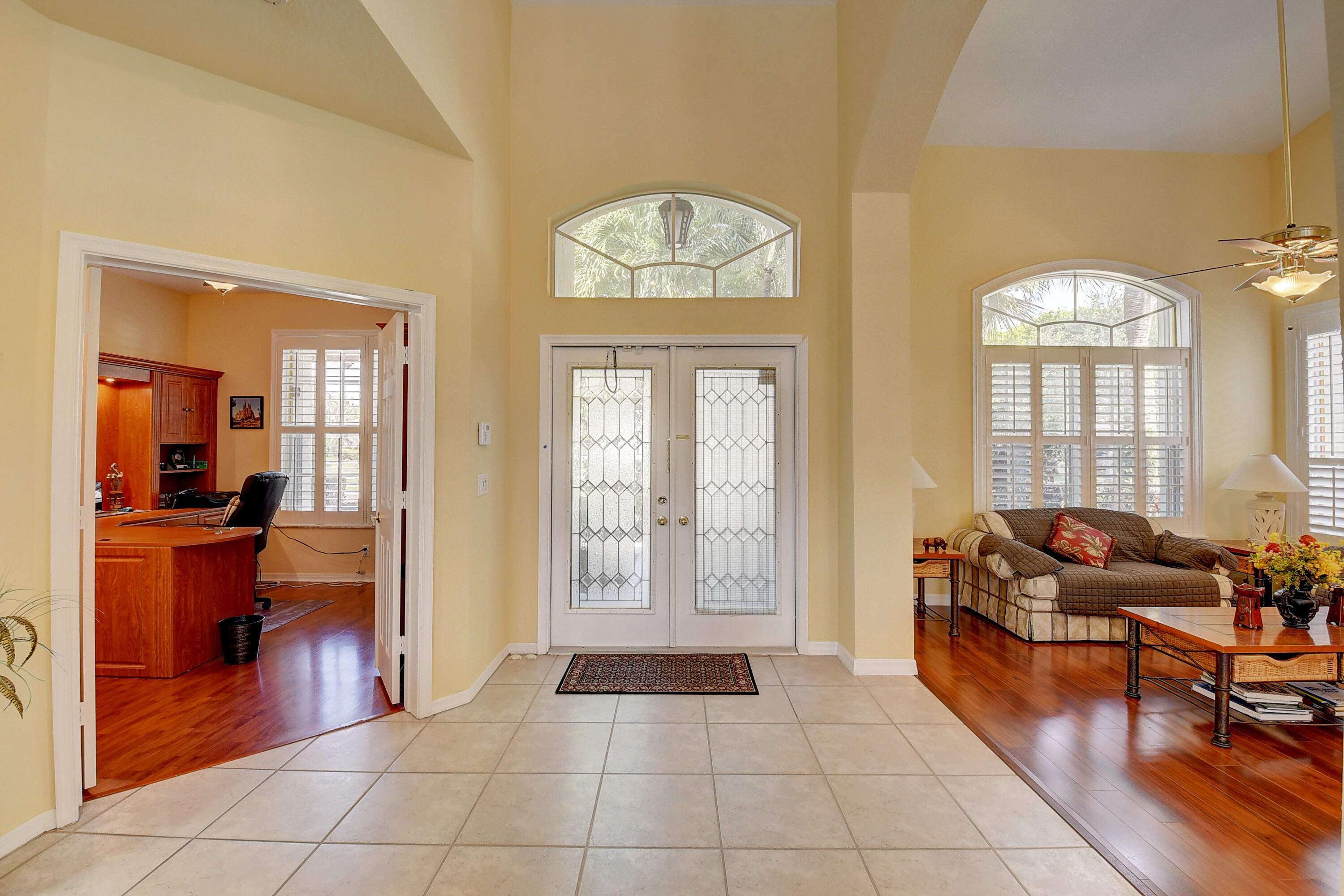 22299 Tupelo Place Boca Raton, FL 33428 - Photo 5 of 33 front entry