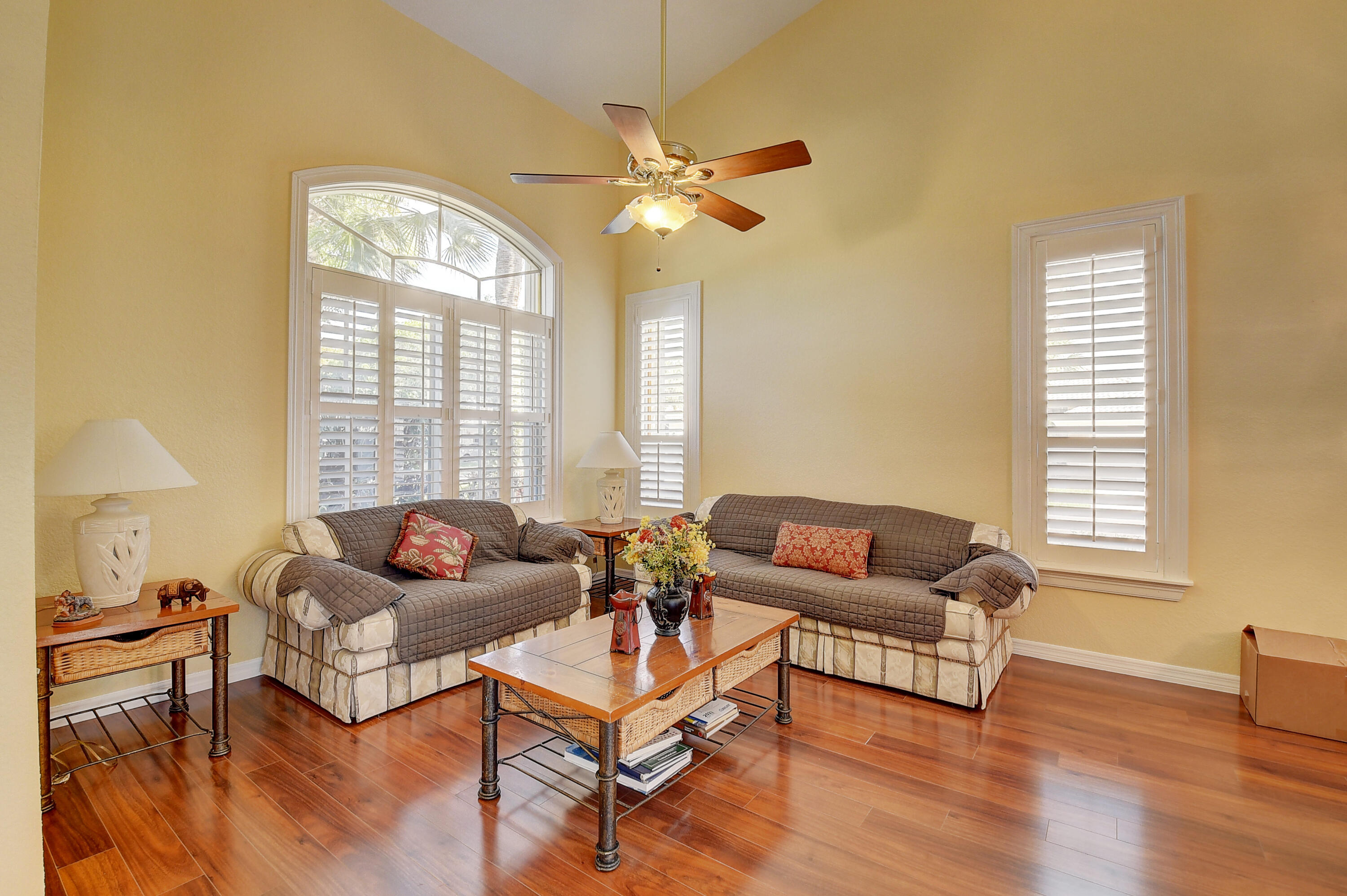 22299 Tupelo Place Boca Raton, FL 33428 - Photo 6 of 33 living area