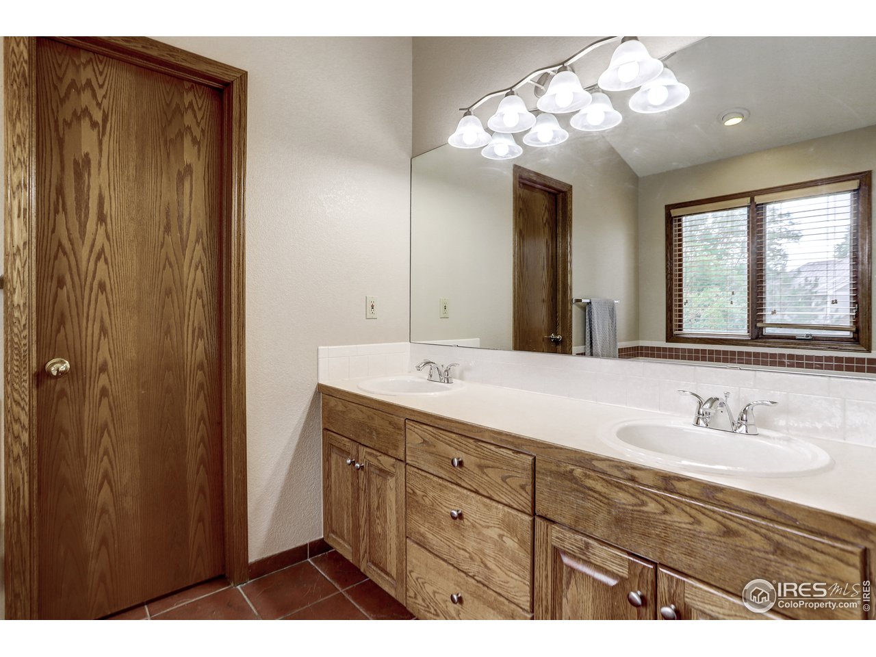 1607 Silvergate Road Fort Collins, CO 80526 - Photo 29 of 40 Gallery Image 29