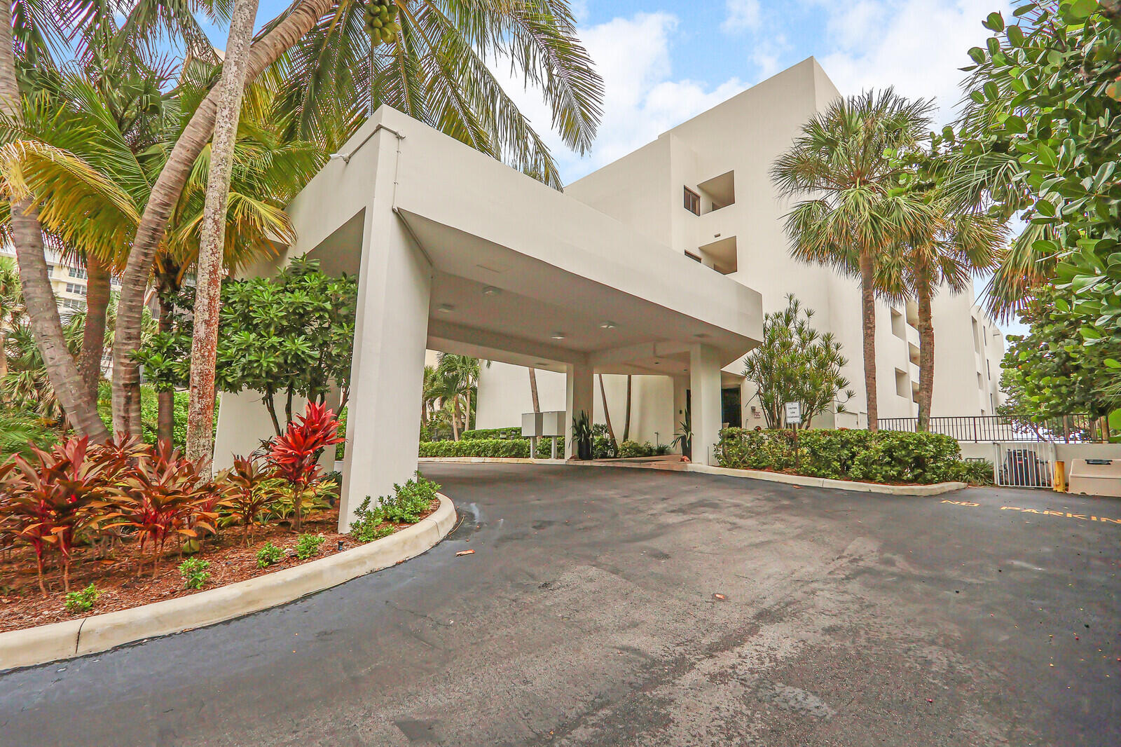 420 Celestial Way, Unit 302 Juno Beach, FL 33408 - Photo 26 of 35 02_Image_2_mls