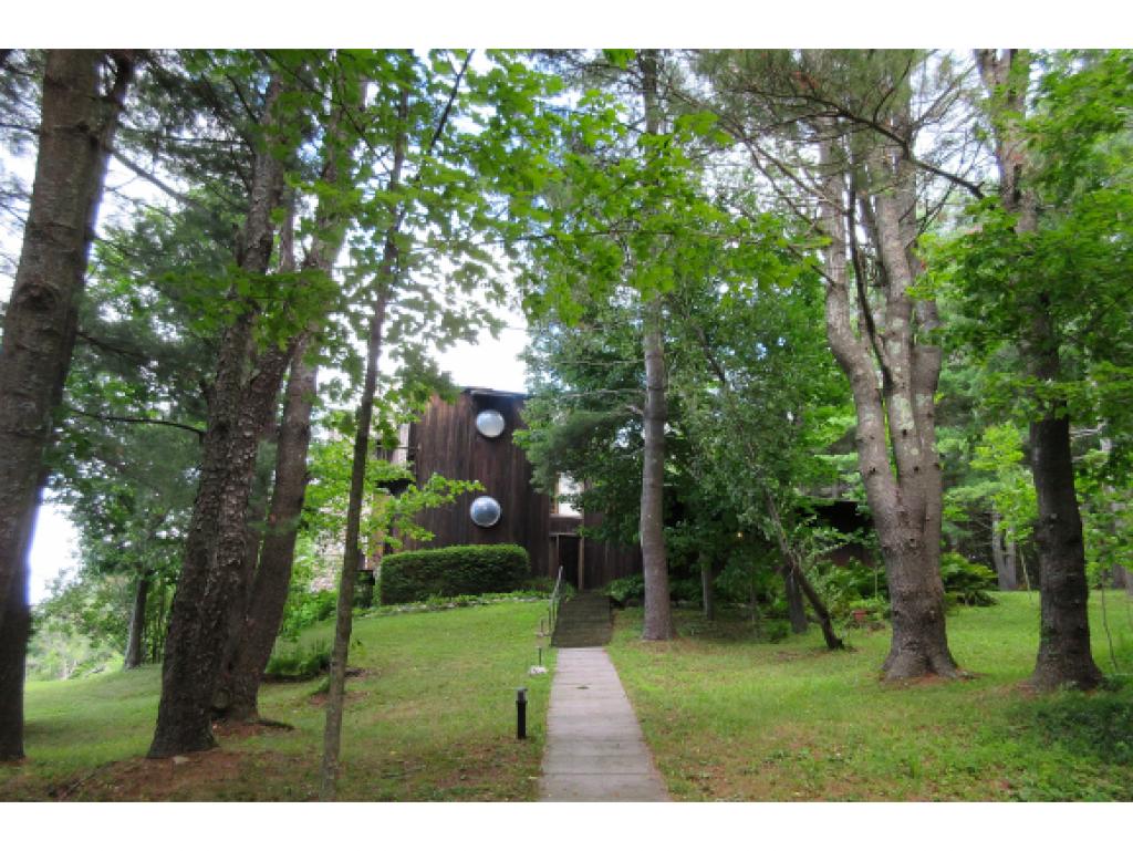 439 Old Lake Road Poultney, VT 05764 - Photo 5 of 35 Gallery Image 5