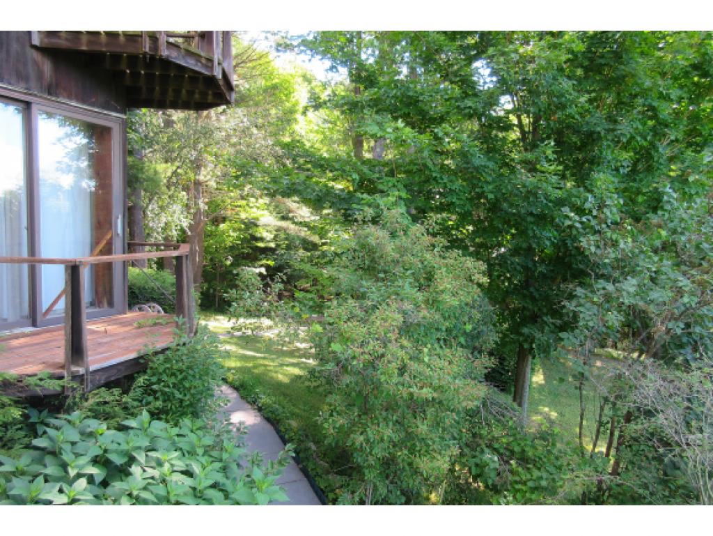 439 Old Lake Road Poultney, VT 05764 - Photo 9 of 35 Gallery Image 9