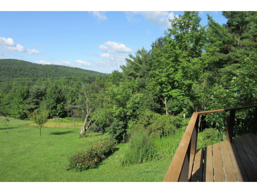 439 Old Lake Road Poultney, VT 05764 - Photo 10 of 35 Gallery Image 10
