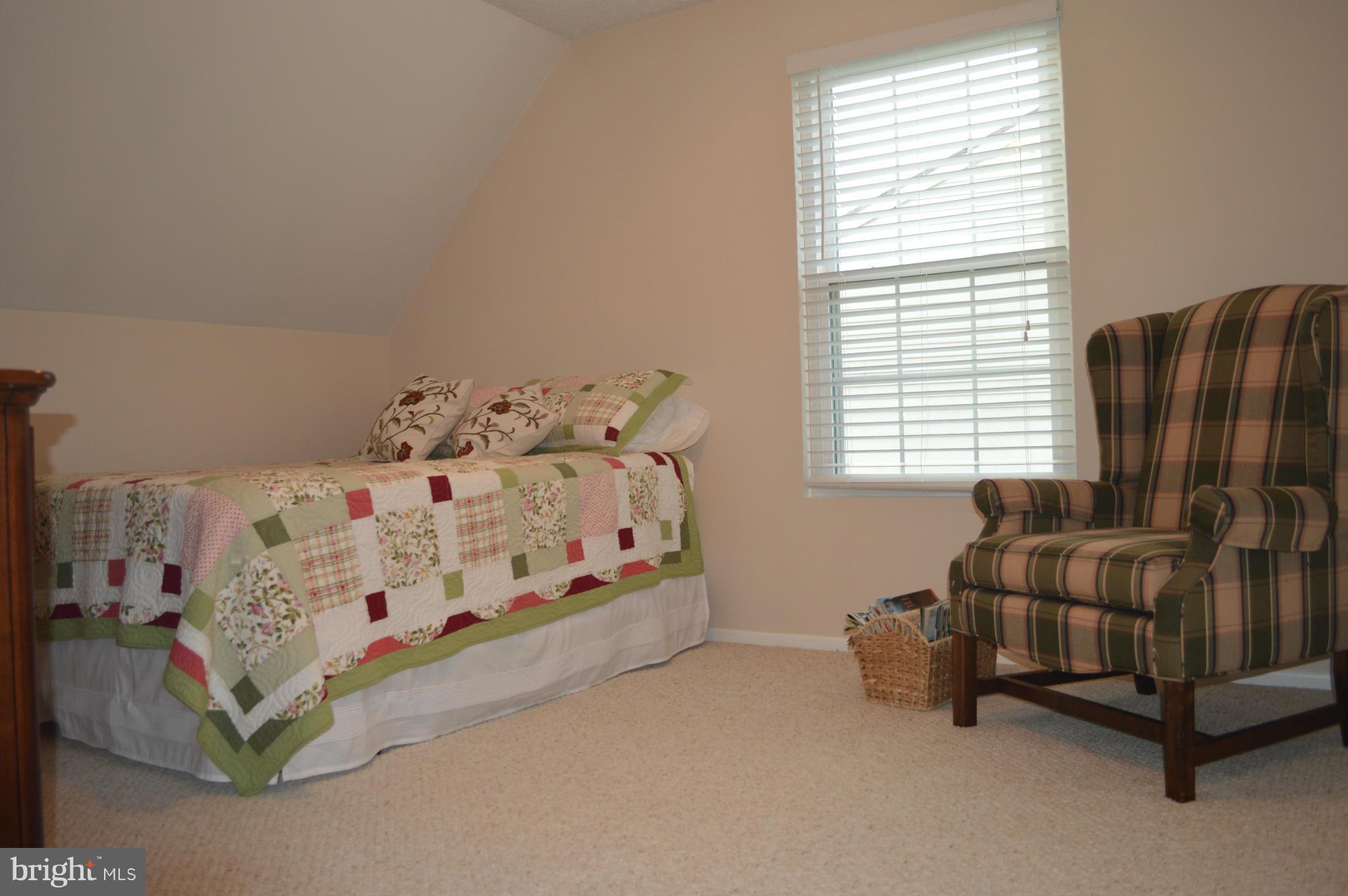 6345 Piney Ridge Drive Eldersburg, MD 21784 - Photo 14 of 30 Bedroom