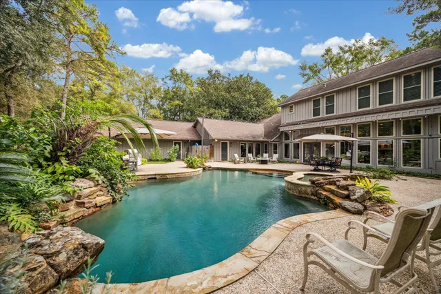 $1,749,900 | 2835 West Wildwind Circle, Spring, TX 77380