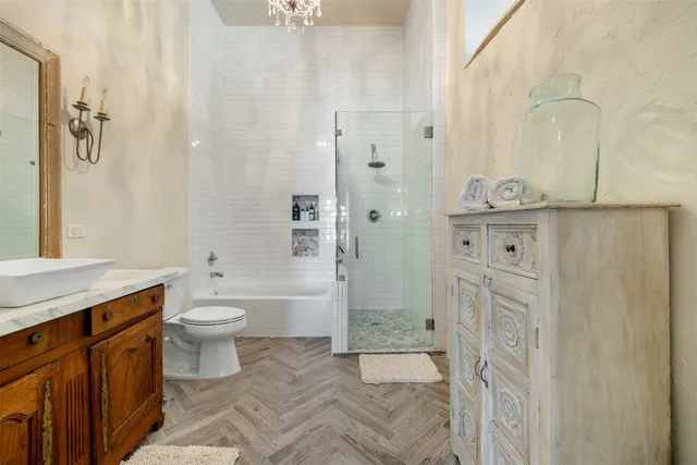 $2,995,000 | 139 Blossom Hill Road, Round Top, TX 78954