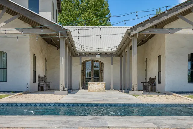 $2,995,000 | 139 Blossom Hill Road, Round Top, TX 78954