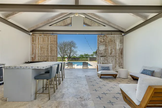 $2,995,000 | 139 Blossom Hill Road, Round Top, TX 78954