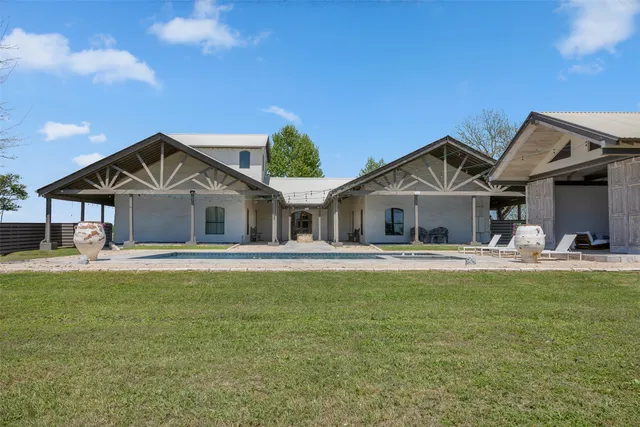 $2,995,000 | 139 Blossom Hill Road, Round Top, TX 78954