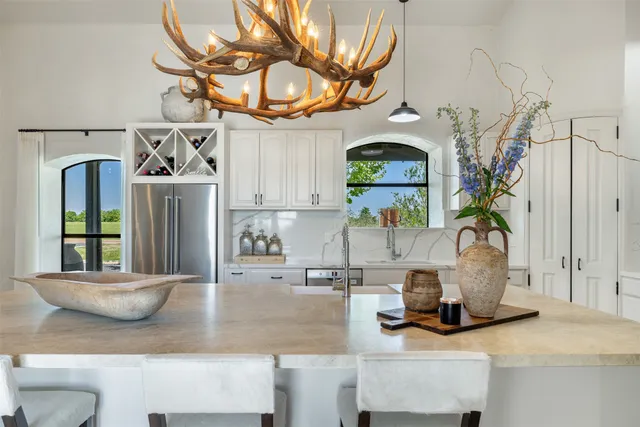 $2,995,000 | 139 Blossom Hill Road, Round Top, TX 78954