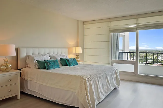 $710,000 | 4280 Galt Ocean Drive, Unit 15E, Fort Lauderdale, FL 33308