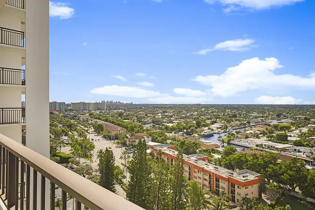 $710,000 | 4280 Galt Ocean Drive, Unit 15E, Fort Lauderdale, FL 33308