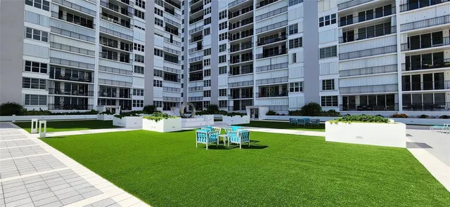 $710,000 | 4280 Galt Ocean Drive, Unit 15E, Fort Lauderdale, FL 33308