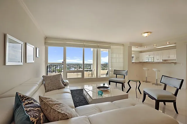 $710,000 | 4280 Galt Ocean Drive, Unit 15E, Fort Lauderdale, FL 33308