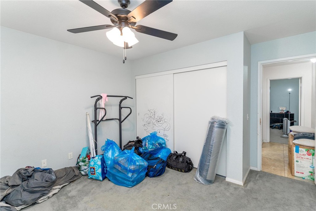 81901 Victoria Street Indio, CA 92201 - Photo 26 of 29 a room with gym equipment