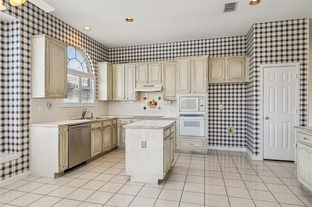 $560,000 | 4501 Quincy Lane, Plano, TX 75024