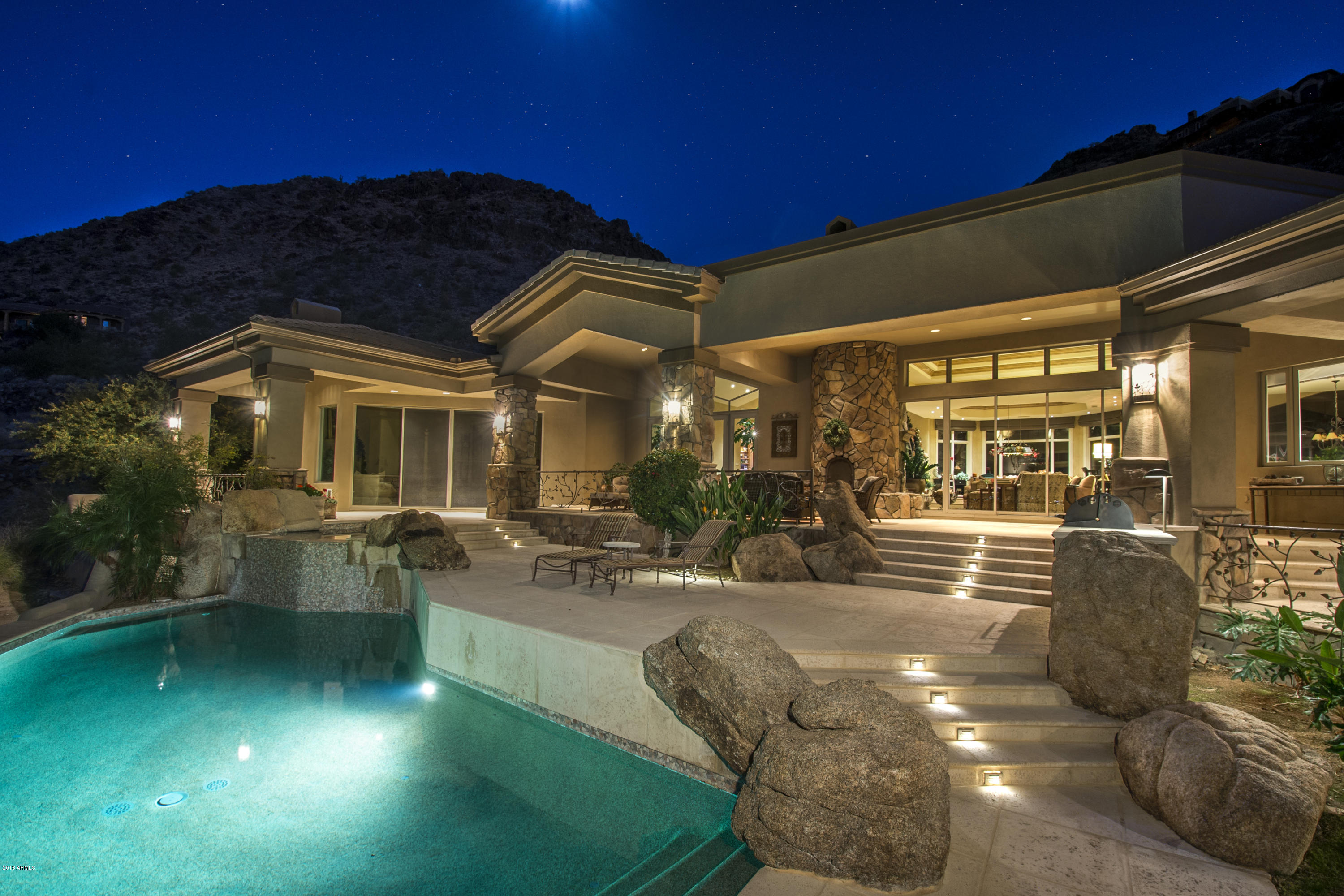 5525 East Roadrunner Road Paradise Valley, AZ 85253 - Photo 32 of 62 Road Runner Rear and Mountains