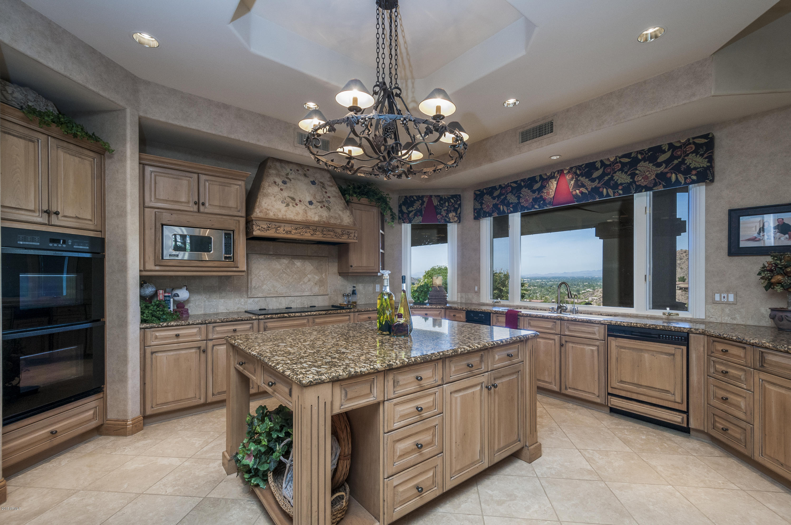 5525 East Roadrunner Road Paradise Valley, AZ 85253 - Photo 6 of 62 30D_0491