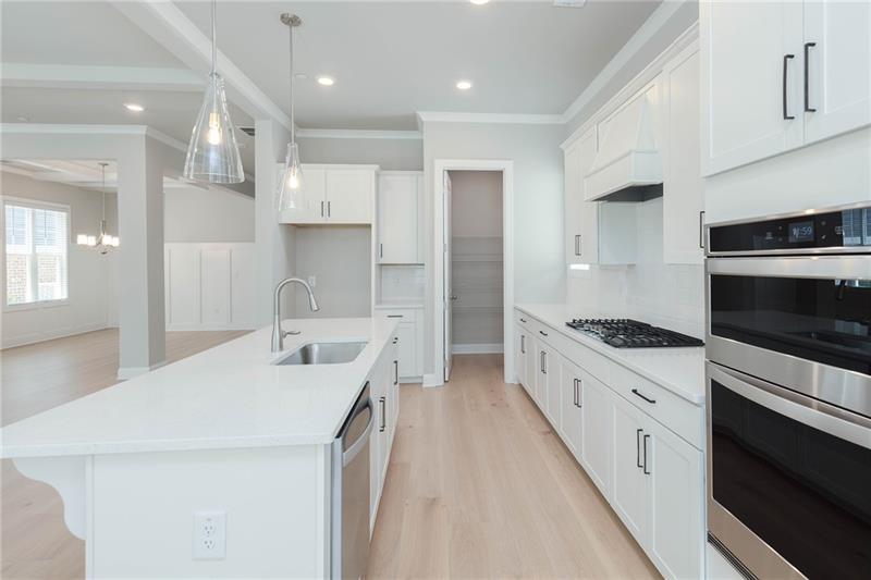5604 Meadowstone Walk Kennesaw, GA 30152 - Photo 11 of 57