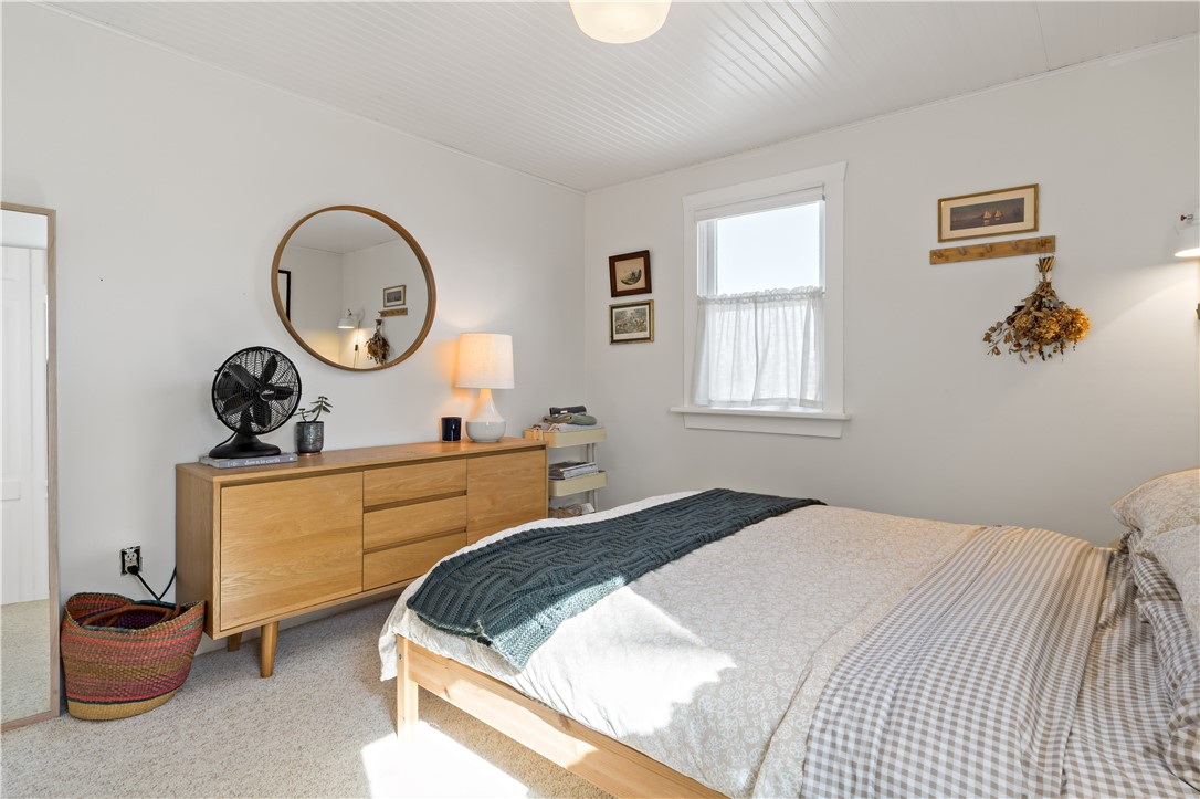 11 Stuart Street Warren, RI 02885 - Photo 25 of 33