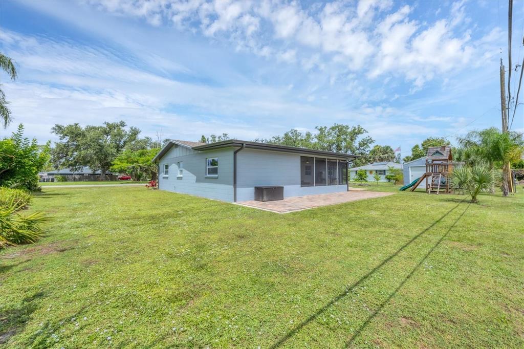 4521 Rainbow Road Venice, FL 34293 - Photo 45 of 49 Gallery Image 45