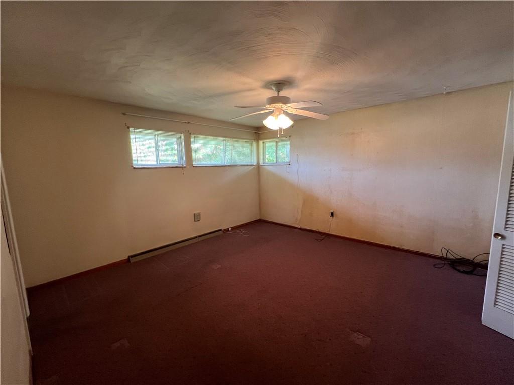 455 Tuscarawas Road Beaver, PA 15009 - Photo 7 of 18 an empty room with a window