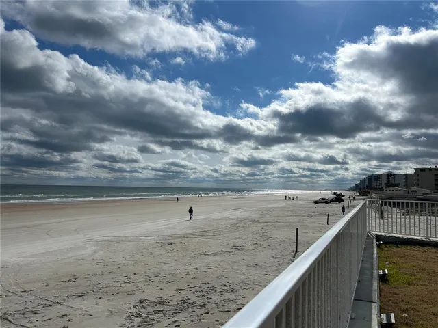 $149,000 | 935 South Atlantic Avenue, Unit 105, Daytona Beach, FL 32118