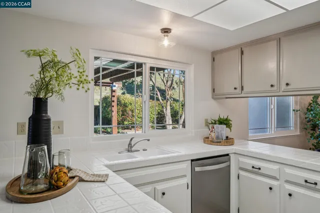 $998,000 | 139 Regency Drive, Clayton, CA 94517